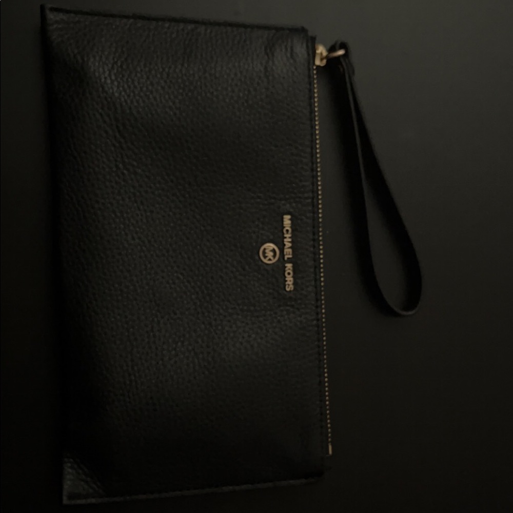 MK Wristlet leather